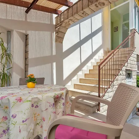 Sun&sea For 2 Apartmán *